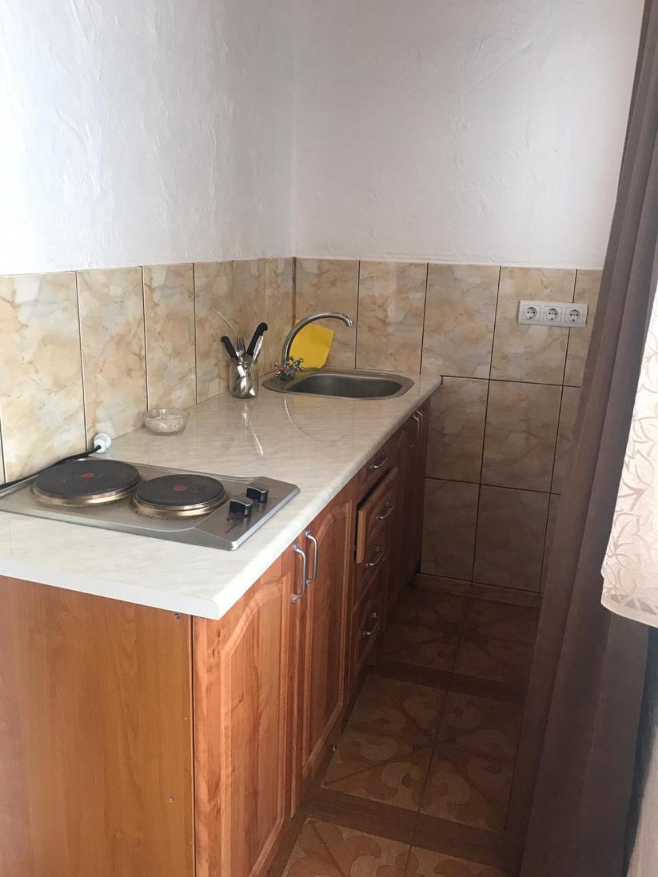 Teremok Aparthotel Berehove  Bagian luar foto